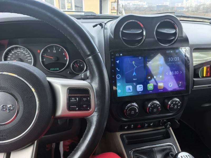 Jeep Compass 2.2 CRD Limited 4x4, снимка 5 - Автомобили и джипове - 53405159