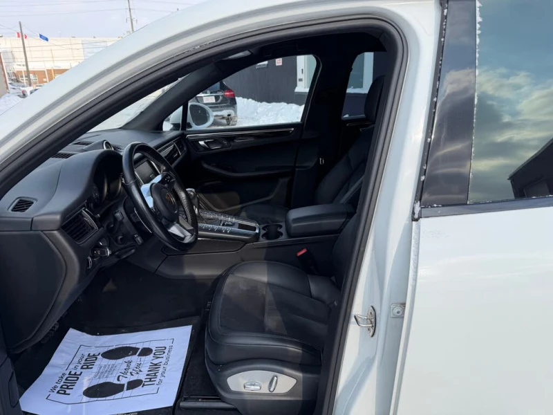 Porsche Macan, снимка 9 - Автомобили и джипове - 53430357