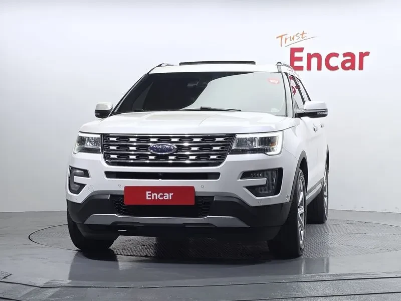 Ford Explorer 2.3 AWD, снимка 3 - Автомобили и джипове - 54351531