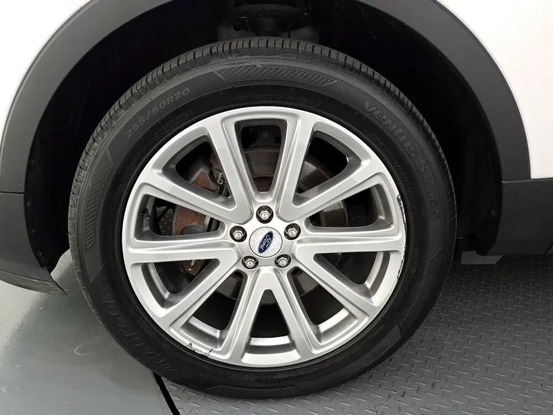 Ford Explorer 2.3 AWD, снимка 5 - Автомобили и джипове - 54351531