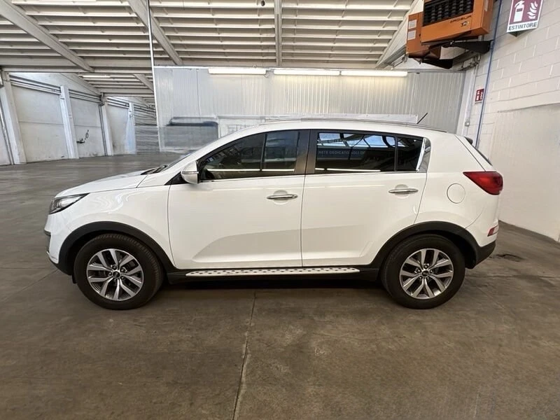Kia Sportage 1.7crdi Очакван внос 2015Година!!, снимка 5 - Автомобили и джипове - 54860163