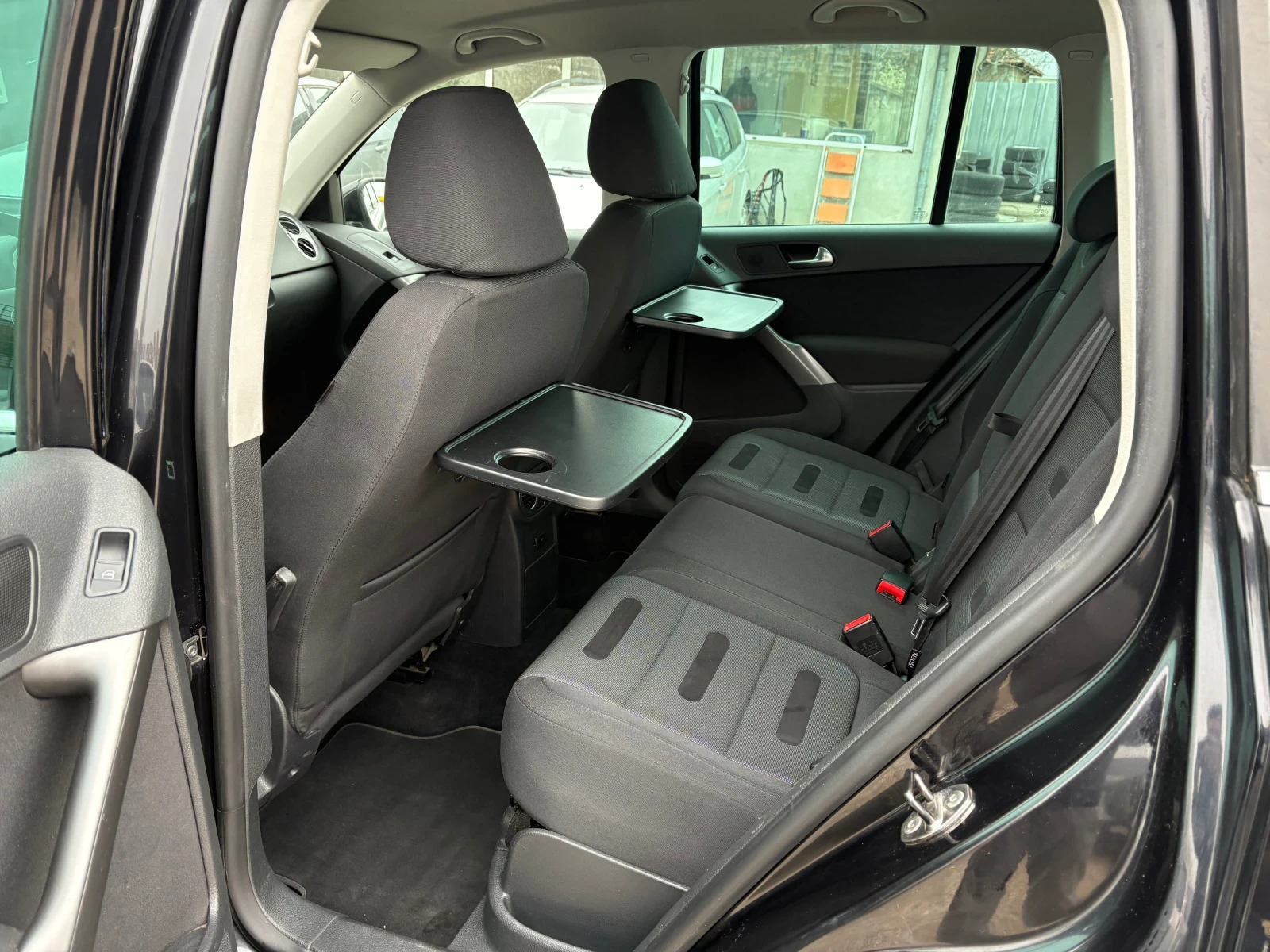 VW Tiguan S 2.0tdi 140hp 4Motion - изображение 10