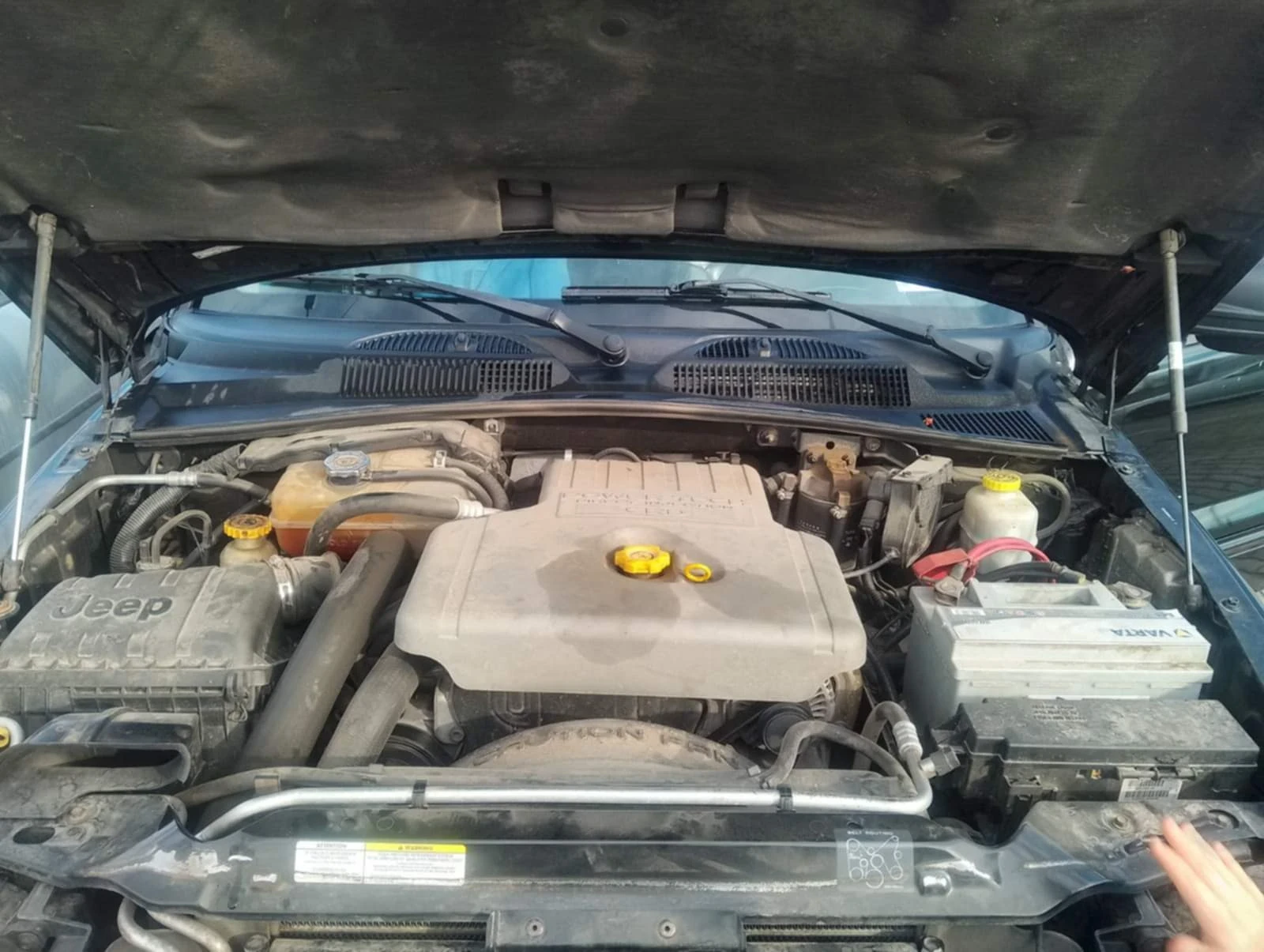 Jeep Cherokee  - изображение 2