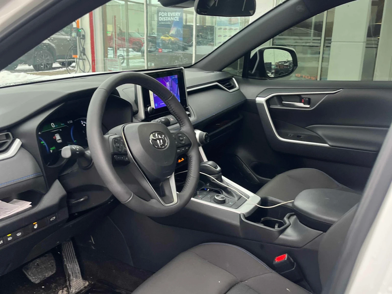 Toyota Rav4  * * 4X4 * * CARFAX * * АВТО КРЕДИТ * *  - изображение 5