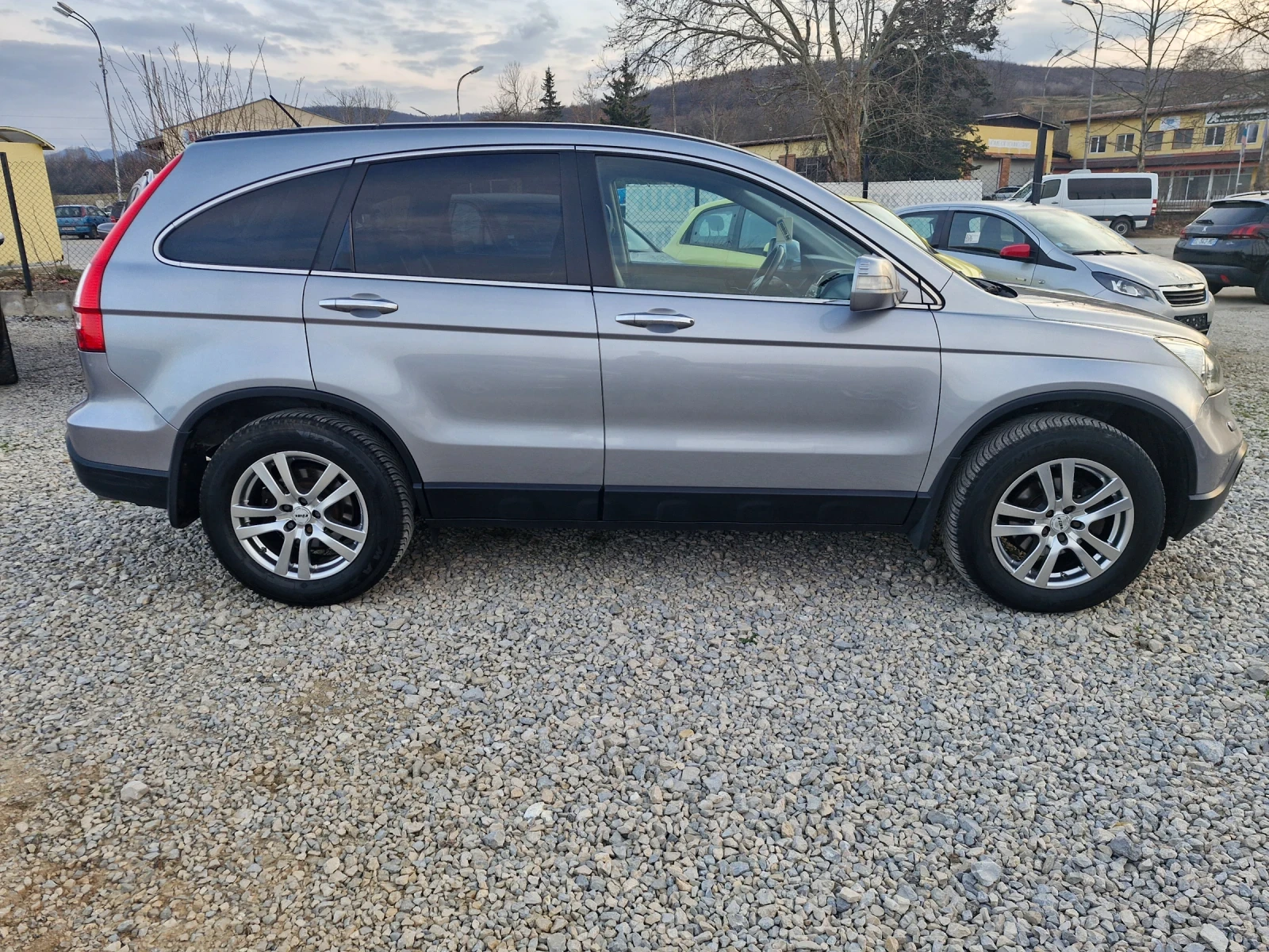 Honda Cr-v 2, 0* 150* AC* PDC* XENON* PANO* КОЖА* TUV , снимка 6 - Автомобили и джипове - 53727601