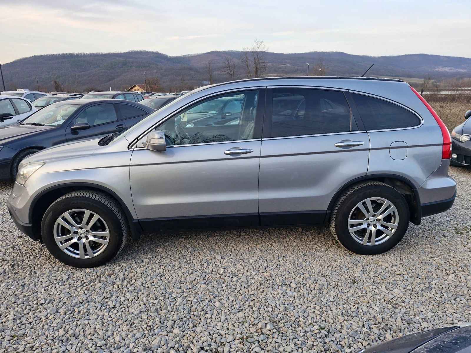 Honda Cr-v 2, 0* 150* AC* PDC* XENON* PANO* КОЖА* TUV , снимка 2 - Автомобили и джипове - 53727601