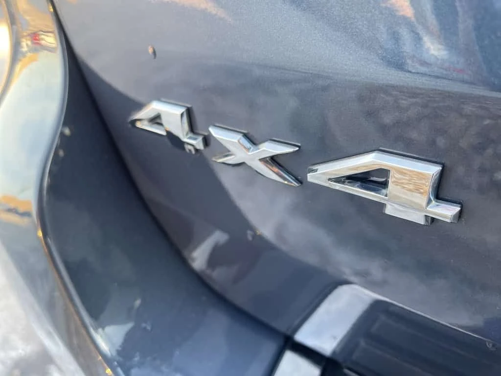 Jeep Grand cherokee * VENTED HTD SEATS / RMT START / NAV / TOW PKG * C, снимка 9 - Автомобили и джипове - 53760372