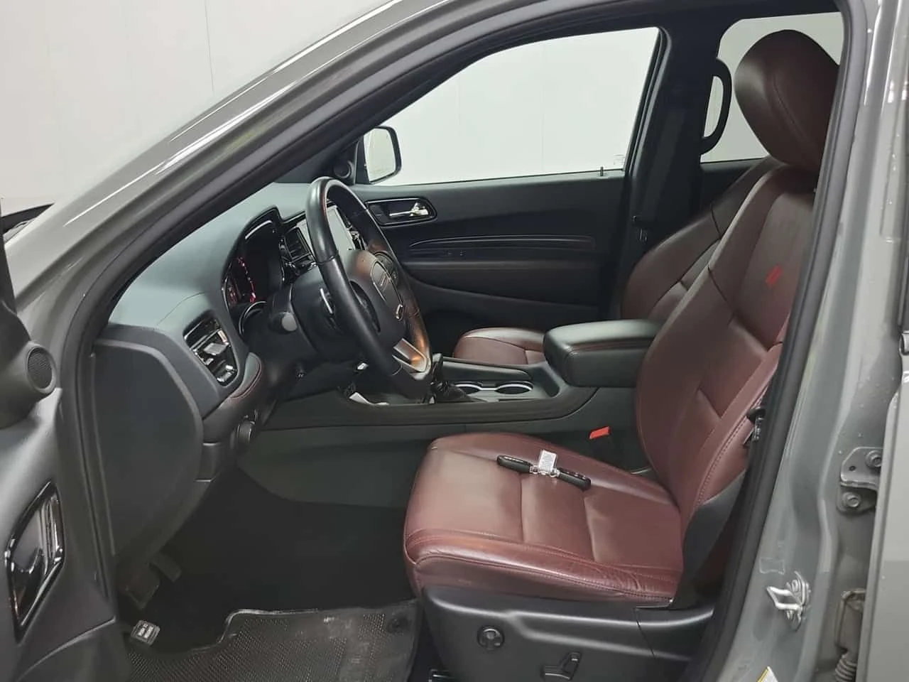 Dodge Durango R/T 5.7L Hemi V8 * CARFAX * Без инциденти * , снимка 9 - Автомобили и джипове - 54122612