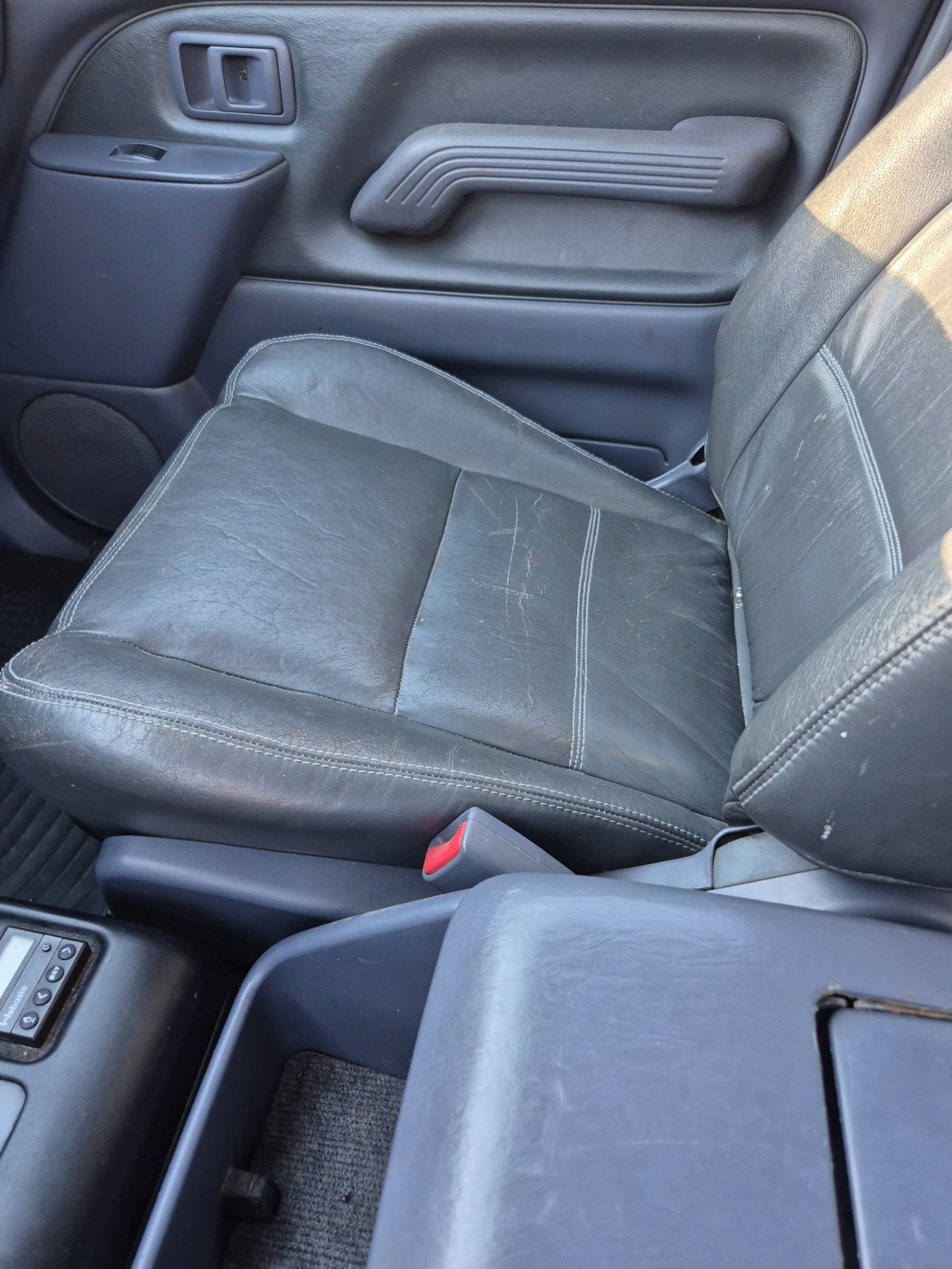 Toyota Land cruiser, снимка 13 - Автомобили и джипове - 54482375