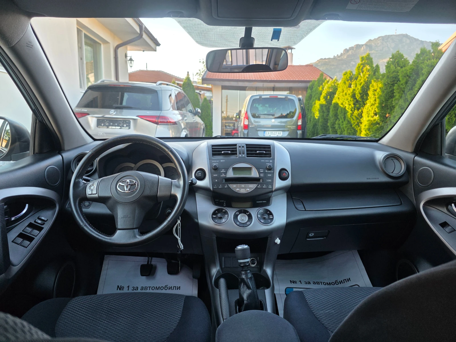 Toyota Rav4 2.2 D4D , снимка 11 - Автомобили и джипове - 55284046
