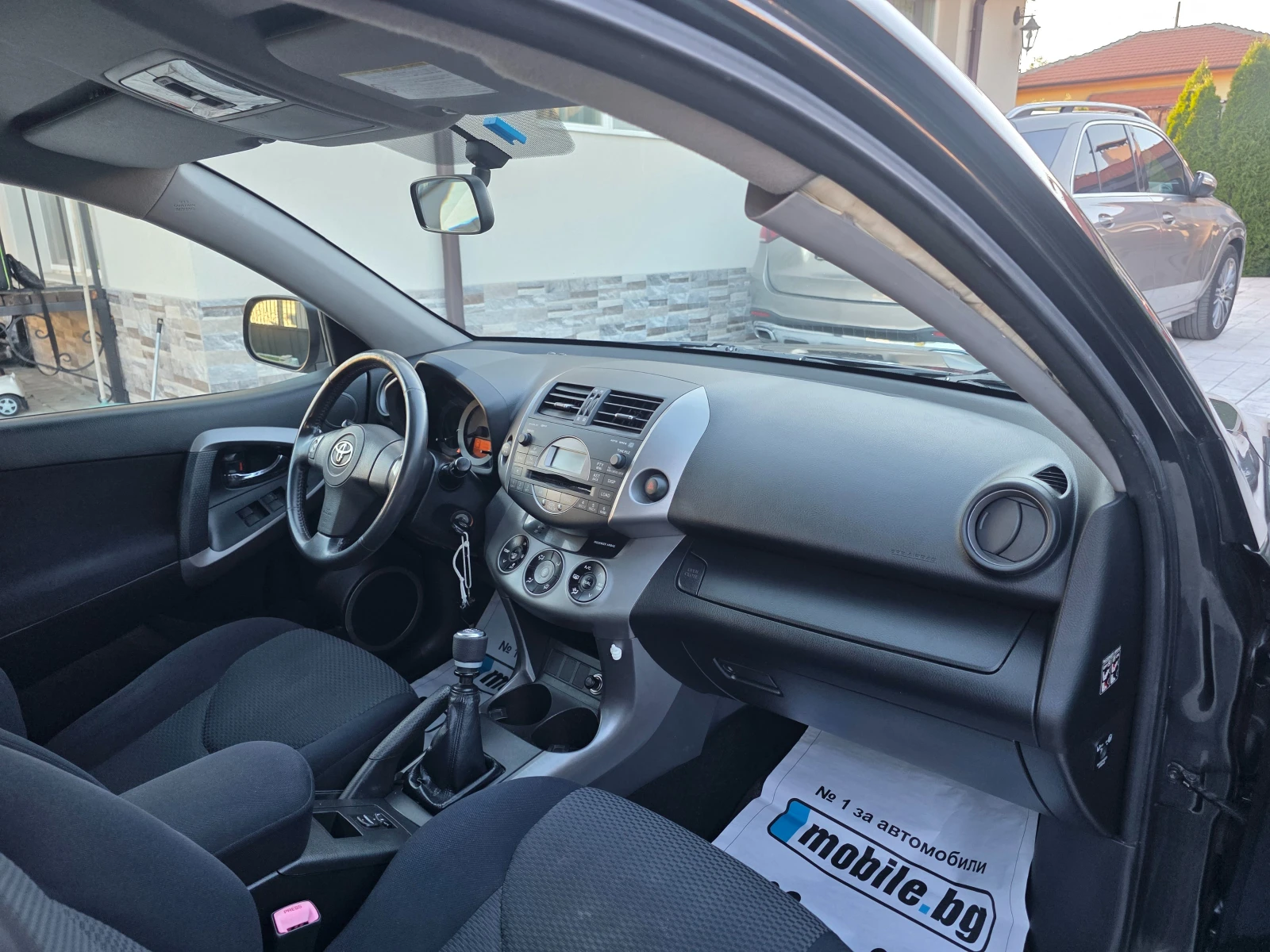 Toyota Rav4 2.2 D4D , снимка 16 - Автомобили и джипове - 55284046