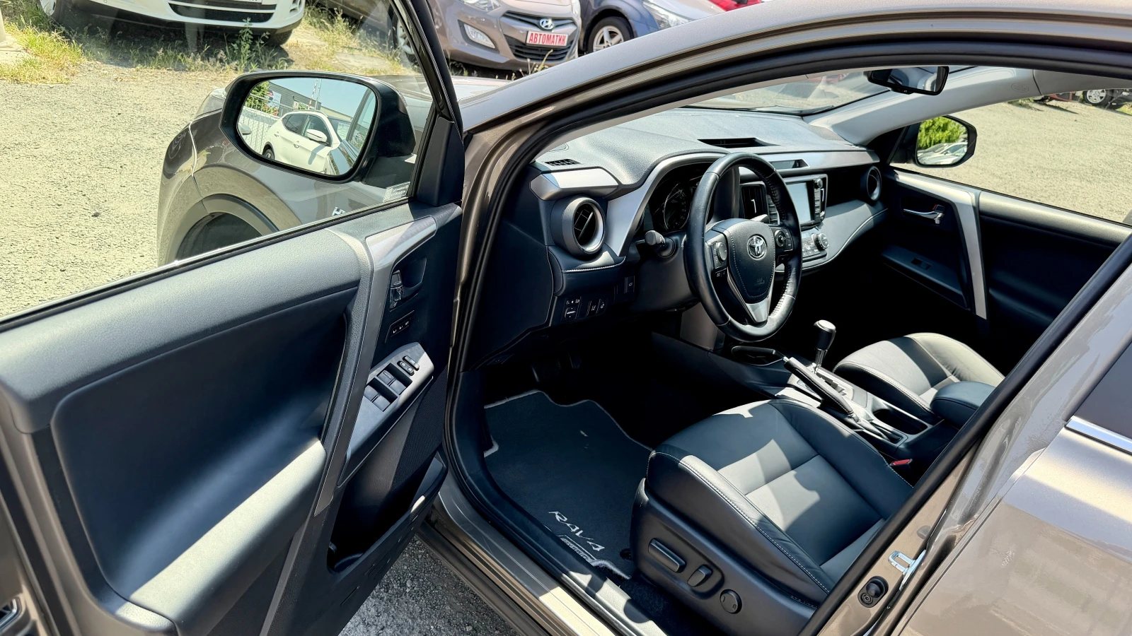 Toyota Rav4 2.5Hybrid Автоматик, Внос Швейцария, 360Камери, PD, снимка 7 - Автомобили и джипове - 55583527