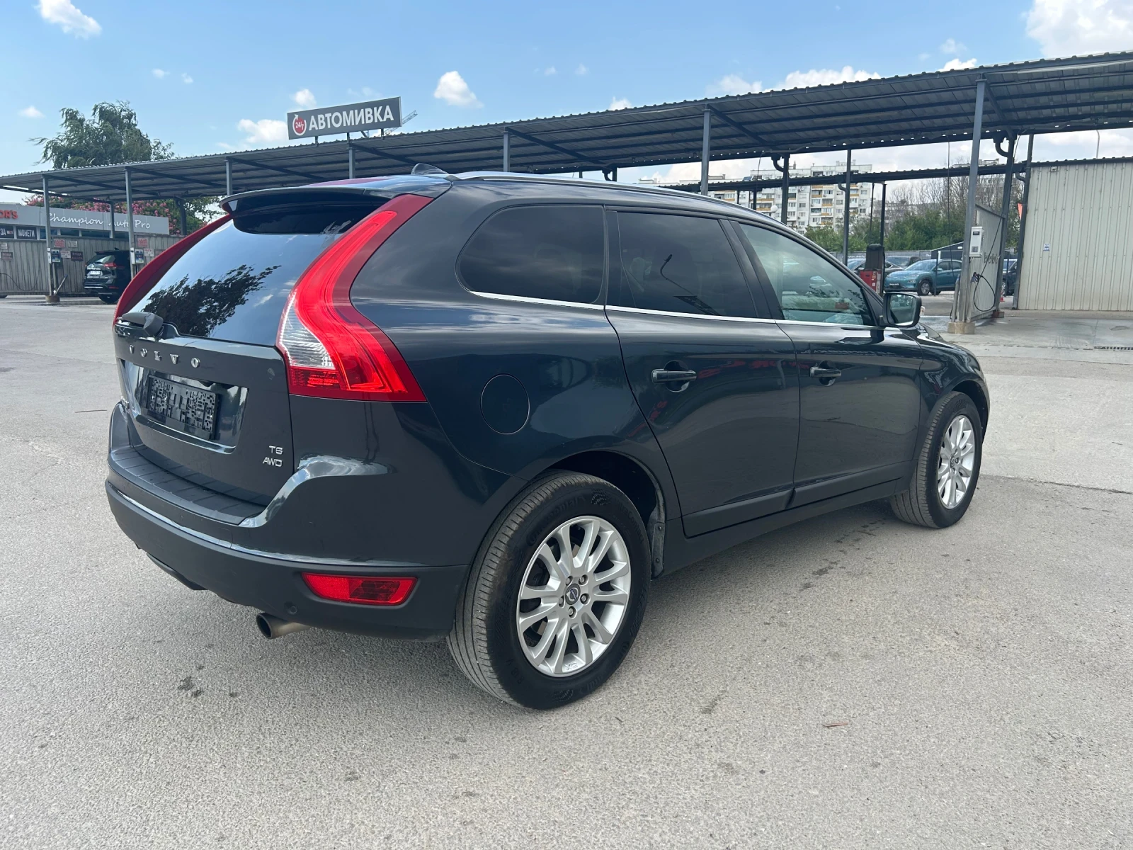 Volvo XC60 Т6 AWD Швейцария, снимка 6 - Автомобили и джипове - 55587828