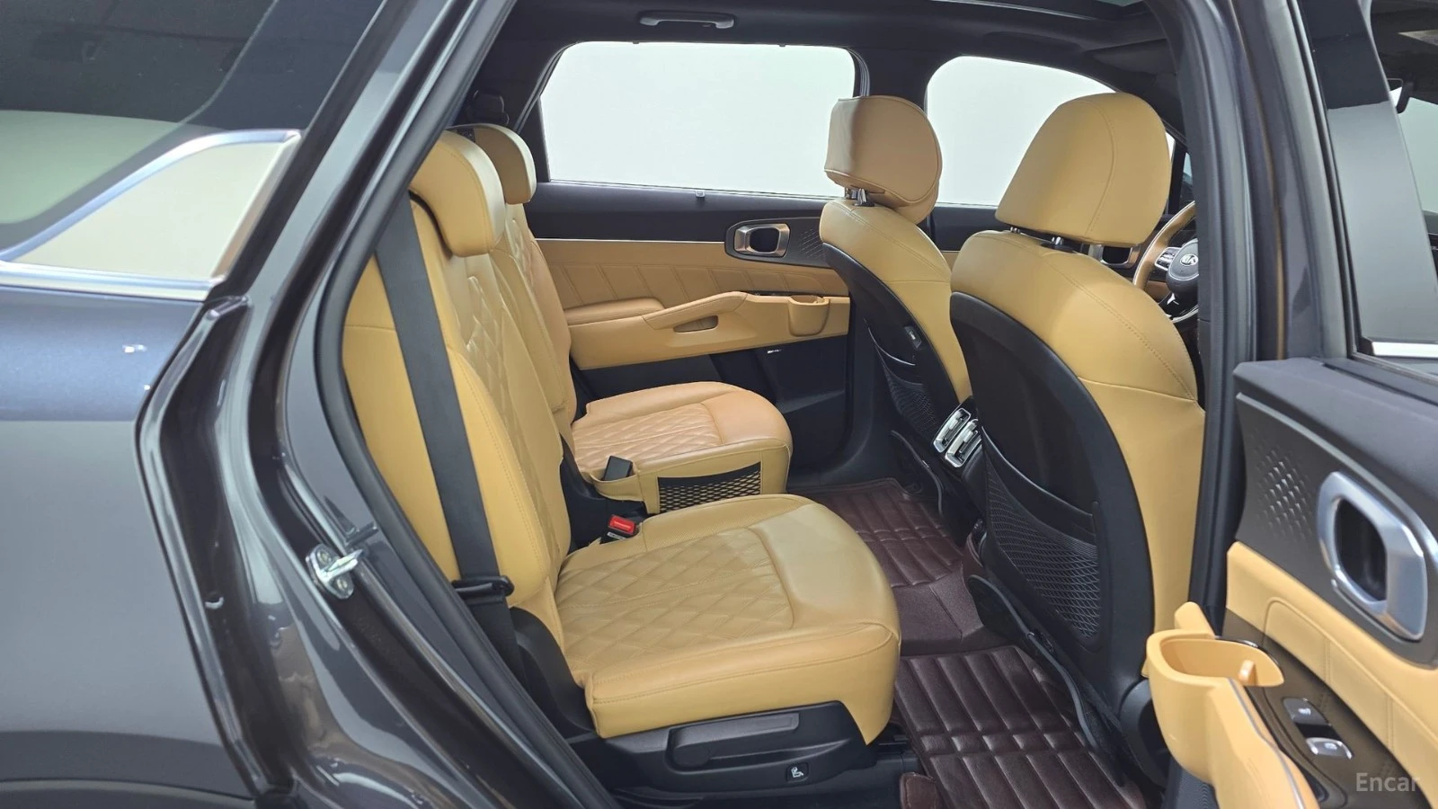 Kia Sorento HEV-1.6* SIGNATURE* 360CAMERA* BLIND-SPOT* , снимка 16 - Автомобили и джипове - 55640727