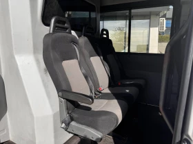 Iveco Daily 2.3HPI Товаропътнически 6-местен Клима , снимка 7