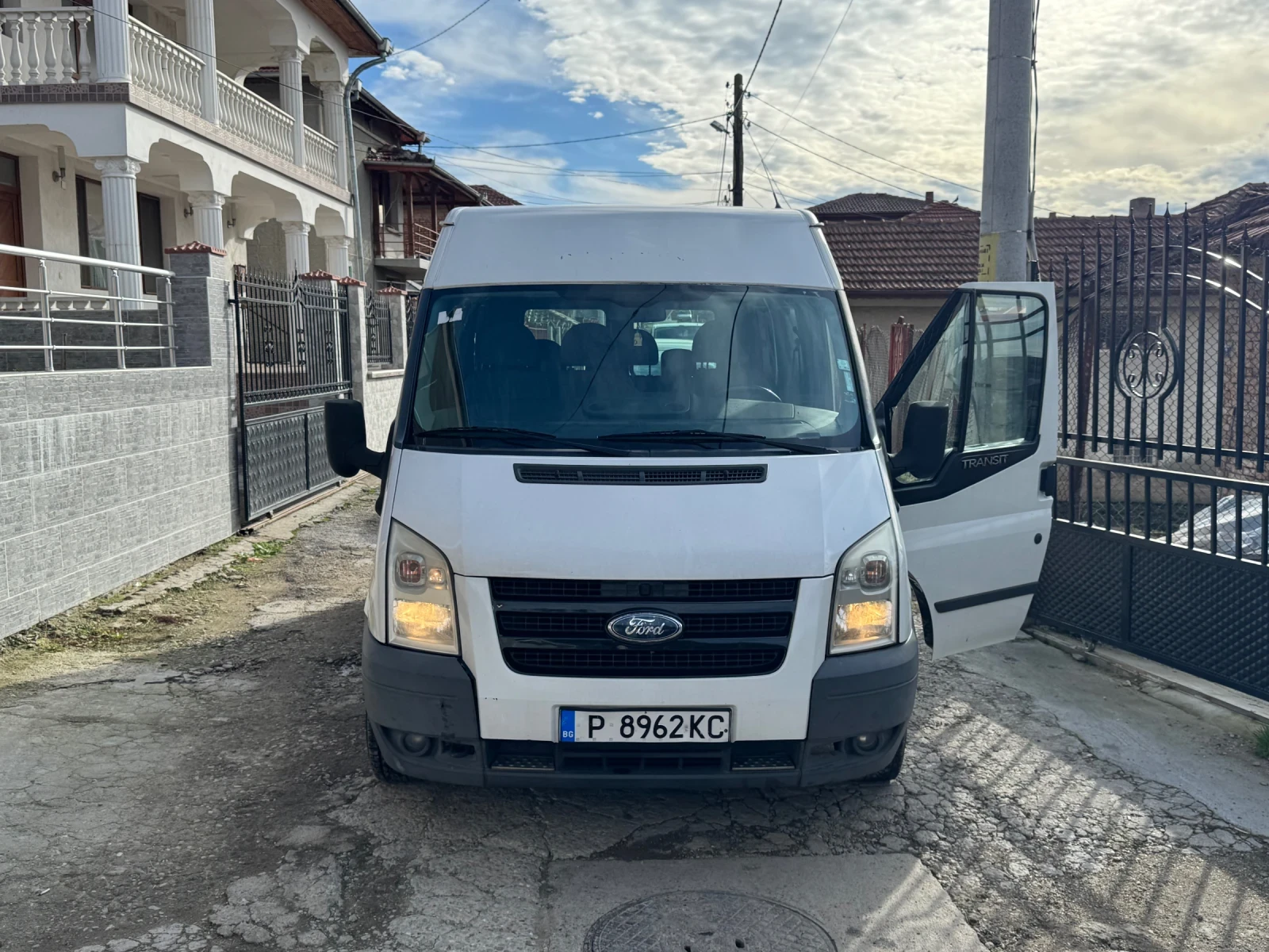 Ford Transit 2.2  140 . | Mobile.bg   1