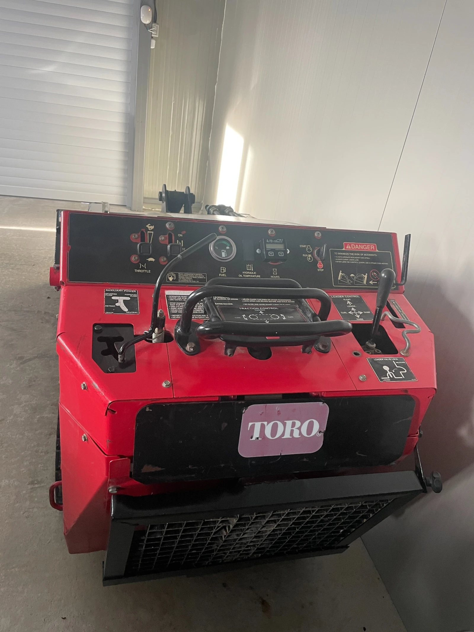 Мини челни товарачи Друга Toro Dingo - изображение 4