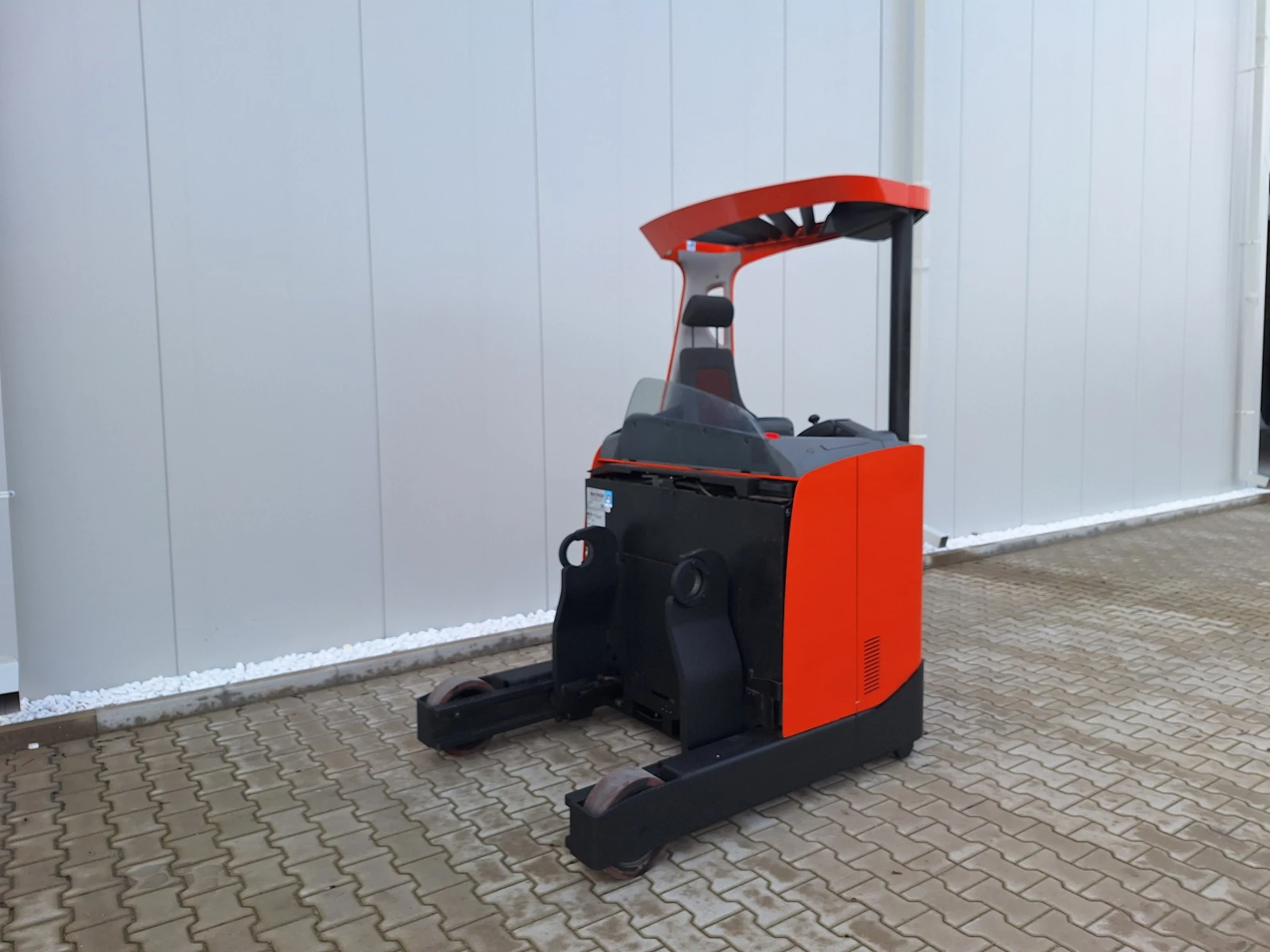 Електрокар BT RRE140 - 8500 mm, снимка 2 - Индустриална техника - 53734978