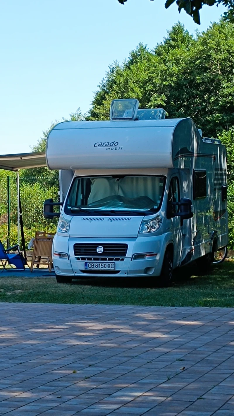 Кемпер Carado А 360, снимка 2 - Каравани и кемпери - 53428233