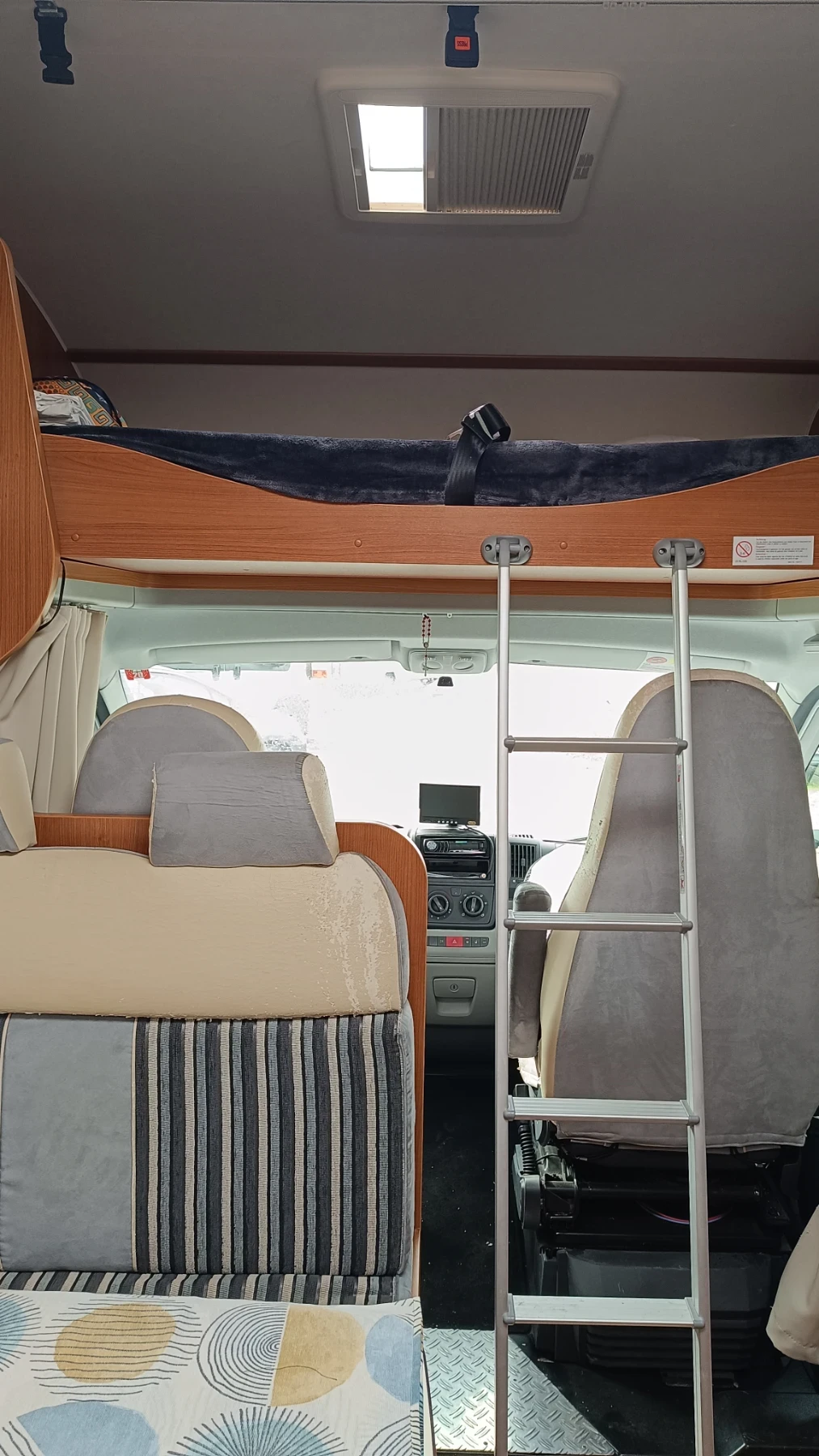 Кемпер Carado А 360 - изображение 7