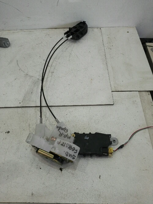 Брава врата предна дясна Субару Форестър