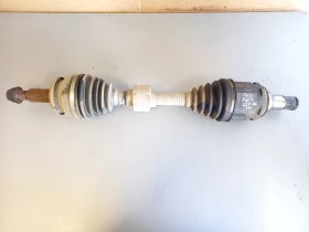 Полуоска предна лява Тойота Рав4 2.2д (н)