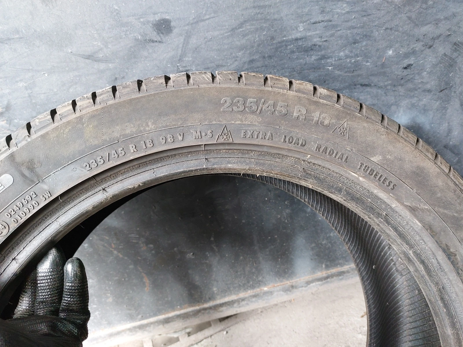 ���� 235/45R18 | Mobile.bg � ����������� 6