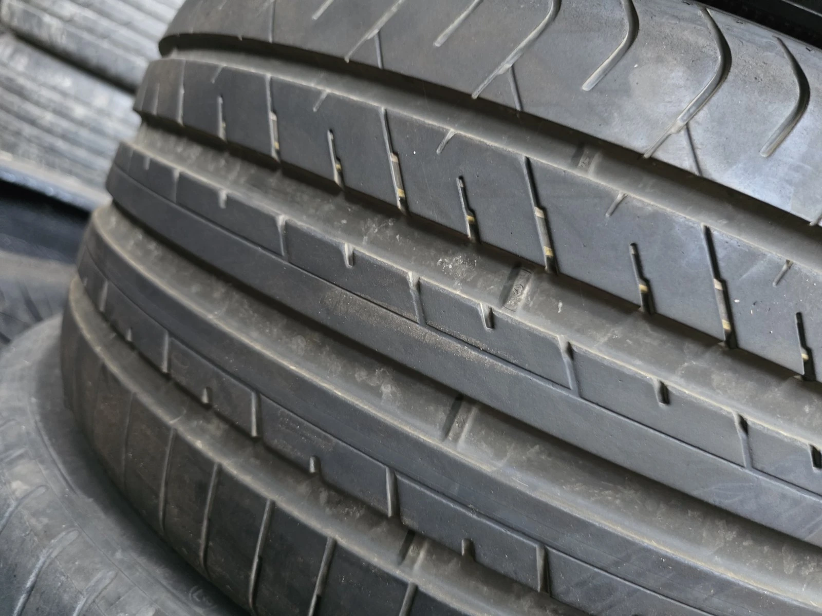 ���� 245/35R18 | Mobile.bg � ����������� 5