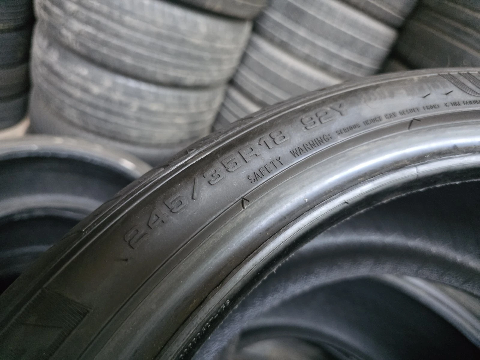 ���� 245/35R18 | Mobile.bg � ����������� 8