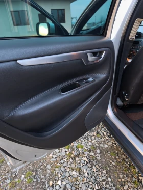 Volvo Xc70 2.4 D5 185hp facelift , снимка 15