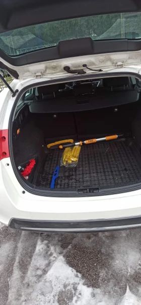 Toyota Auris - 8500 € / 16624.56 лв. - 86307065 8