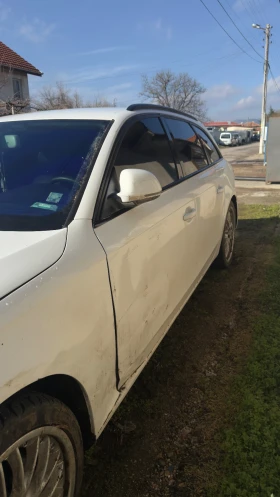 Audi A4 - 3000 € / 5867.49 лв. - 99129517 2