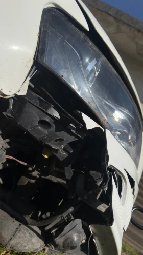 Audi A4 - 3000 € / 5867.49 лв. - 99129517 6