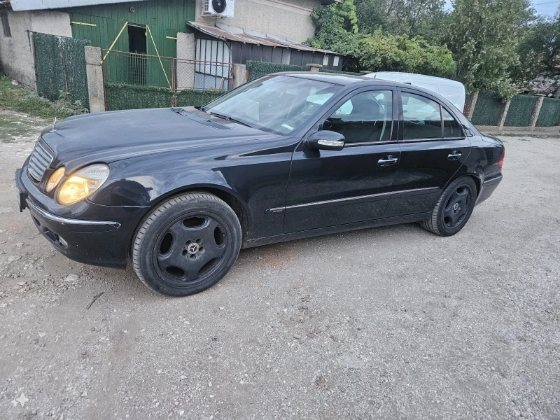 Mercedes-Benz E 220 E220, снимка 7 - Автомобили и джипове - 46970903