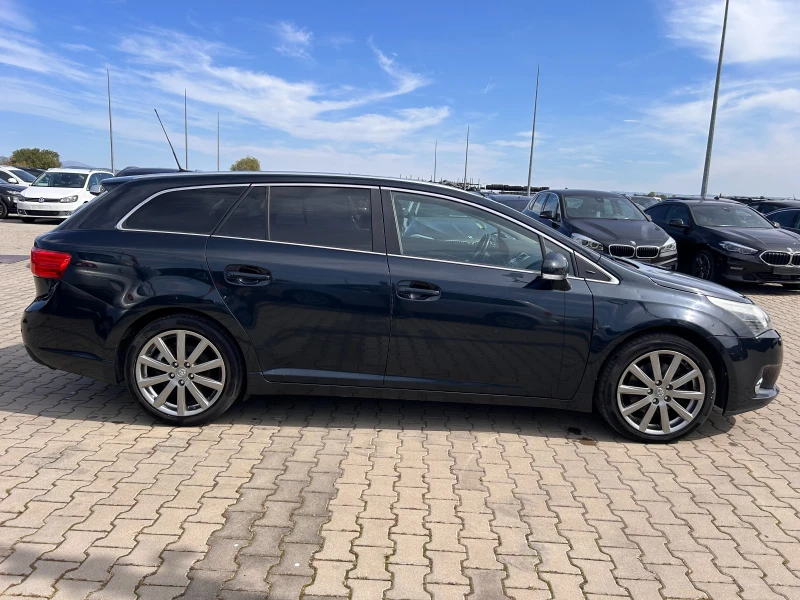 Toyota Avensis 2.2D NAVI/KOJA EURO 5 ЛИЗИНГ, снимка 5 - Автомобили и джипове - 47313955