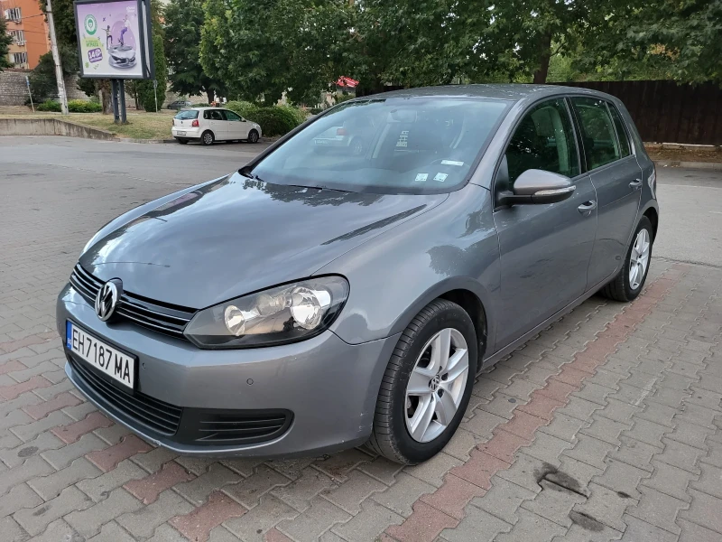 VW Golf, снимка 1 - Автомобили и джипове - 47334952