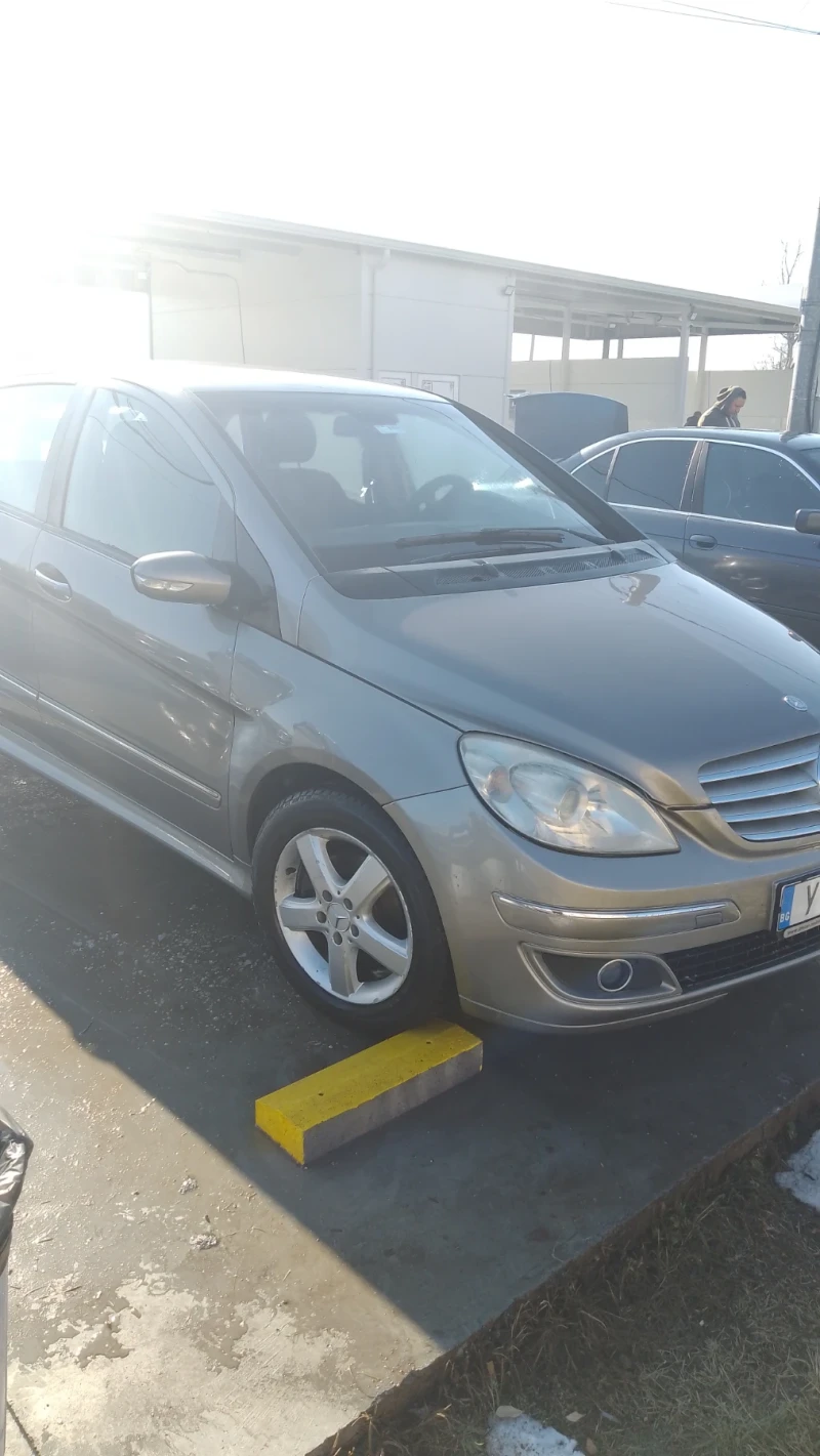 Mercedes-Benz B 200 B200, снимка 10 - Автомобили и джипове - 48738827