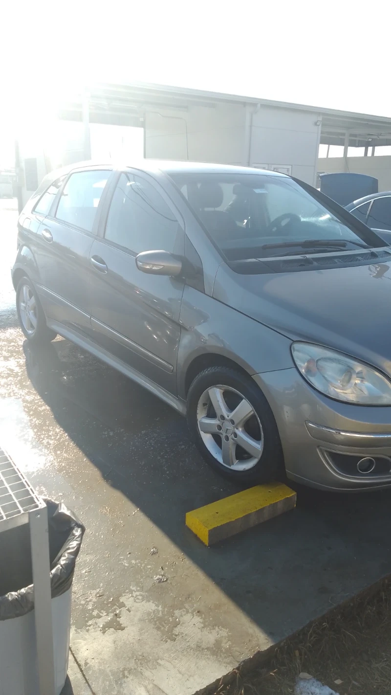 Mercedes-Benz B 200 B200, снимка 9 - Автомобили и джипове - 48738827