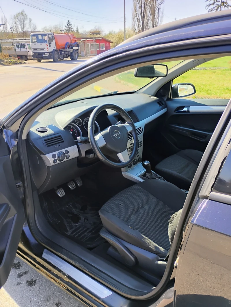 Opel Astra 1.9 дизел, снимка 7 - Автомобили и джипове - 49561706