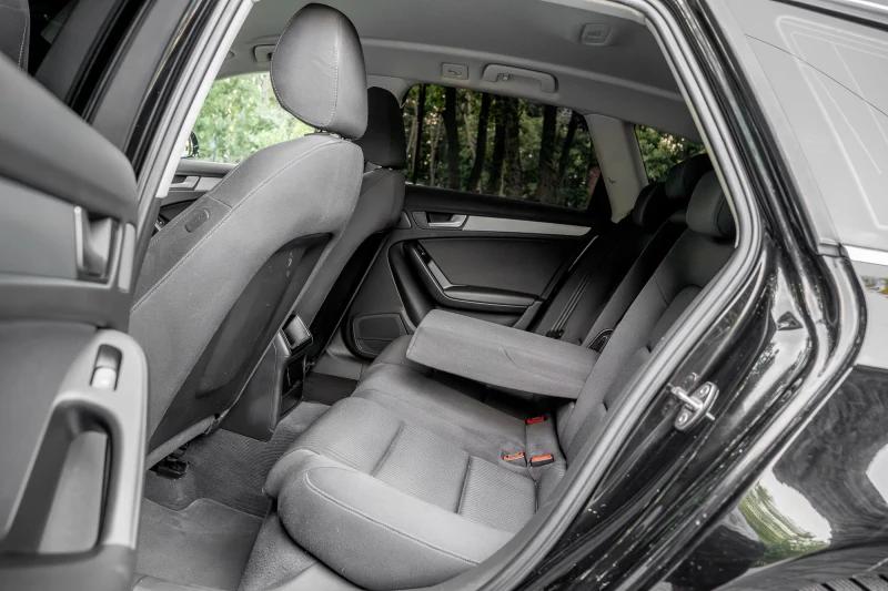 Audi A4 2.0 TFSI, снимка 11 - Автомобили и джипове - 50728024
