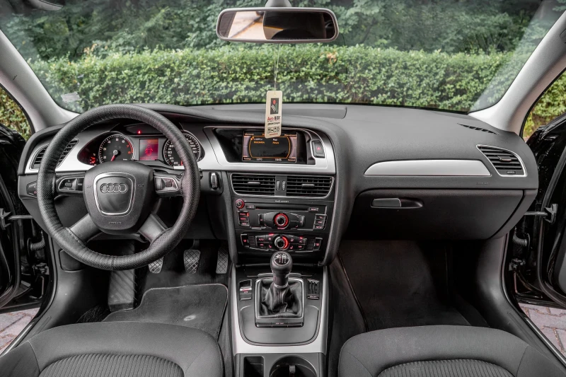Audi A4 2.0 TFSI, снимка 13 - Автомобили и джипове - 50728024