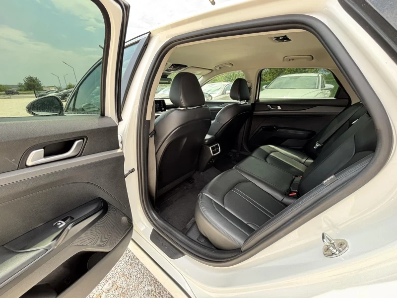 Kia K5 2.0I/NOVA/TOP , снимка 11 - Автомобили и джипове - 51097746