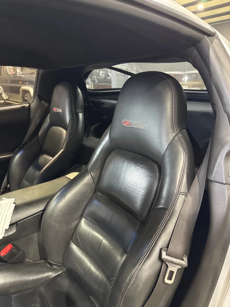 Chevrolet Corvette Z06 , снимка 9 - Автомобили и джипове - 51375850