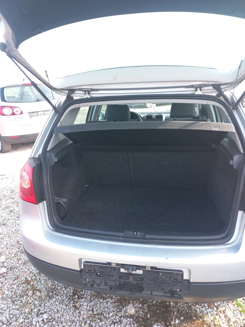 VW Golf 1, 6 i, снимка 5 - Автомобили и джипове - 52830099