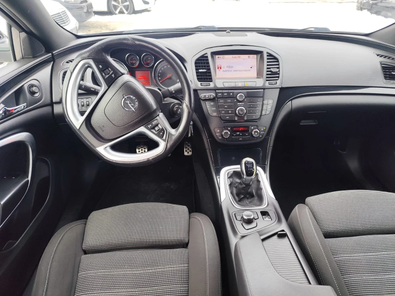 Opel Insignia 2.0 дизел Италия, снимка 10 - Автомобили и джипове - 53174221