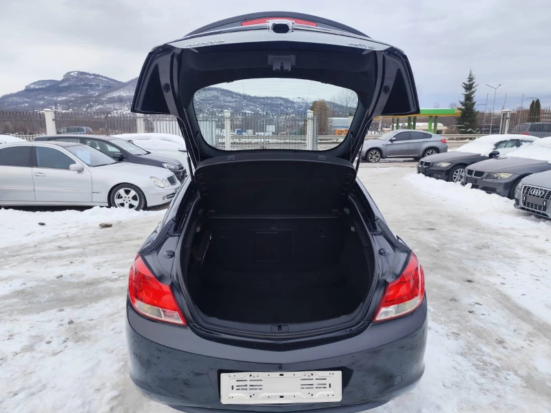 Opel Insignia 2.0 дизел Италия, снимка 7 - Автомобили и джипове - 53174221