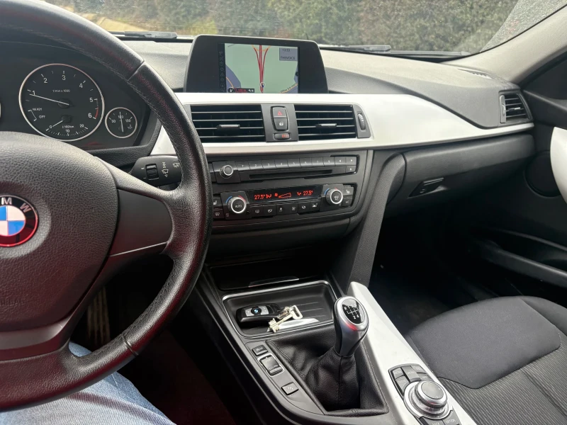 BMW 320 2.0, снимка 7 - Автомобили и джипове - 53245951