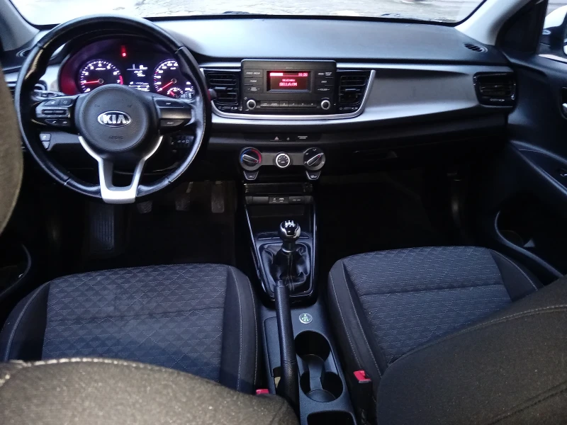 Kia Rio, снимка 4 - Автомобили и джипове - 53328026