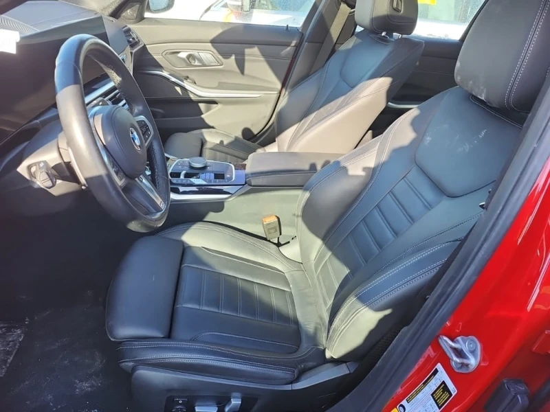 BMW 330 / XDRIVE / M-PACK / HEAD UP / CARFAX, снимка 7 - Автомобили и джипове - 53341755