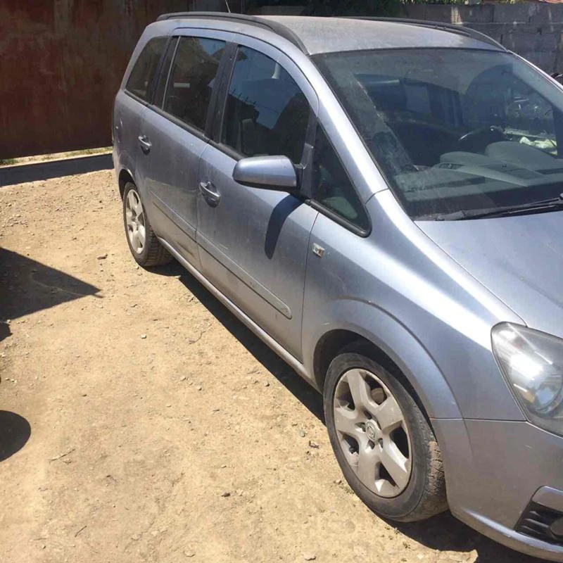 Opel Zafira 1.6/1.8/1.9, снимка 2 - Автомобили и джипове - 45944473